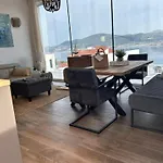 Sofrania- Panoramic Views, Pool, Hot Tub, Location! Villa