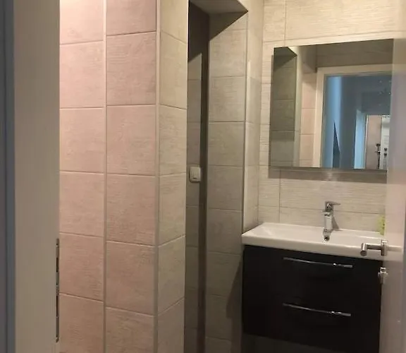 Sofrania- Panoramic Views, Pool, Hot Tub, Location! 别墅 *