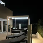 Sofrania- Panoramic Views, Pool, Hot Tub, Location! Willa Trogir
