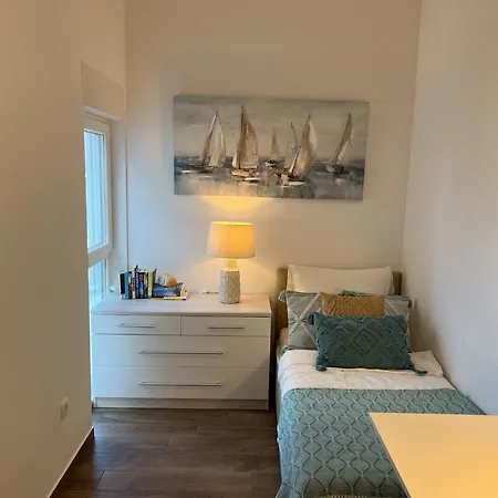 Sofrania- Panoramic Views, Pool, Hot Tub, Location! *