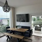 Sofrania- Panoramic Views, Pool, Hot Tub, Location!