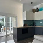 Sofrania- Panoramic Views, Pool, Hot Tub, Location! Трогир